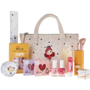 BAG OF WONDERS Miss Nella