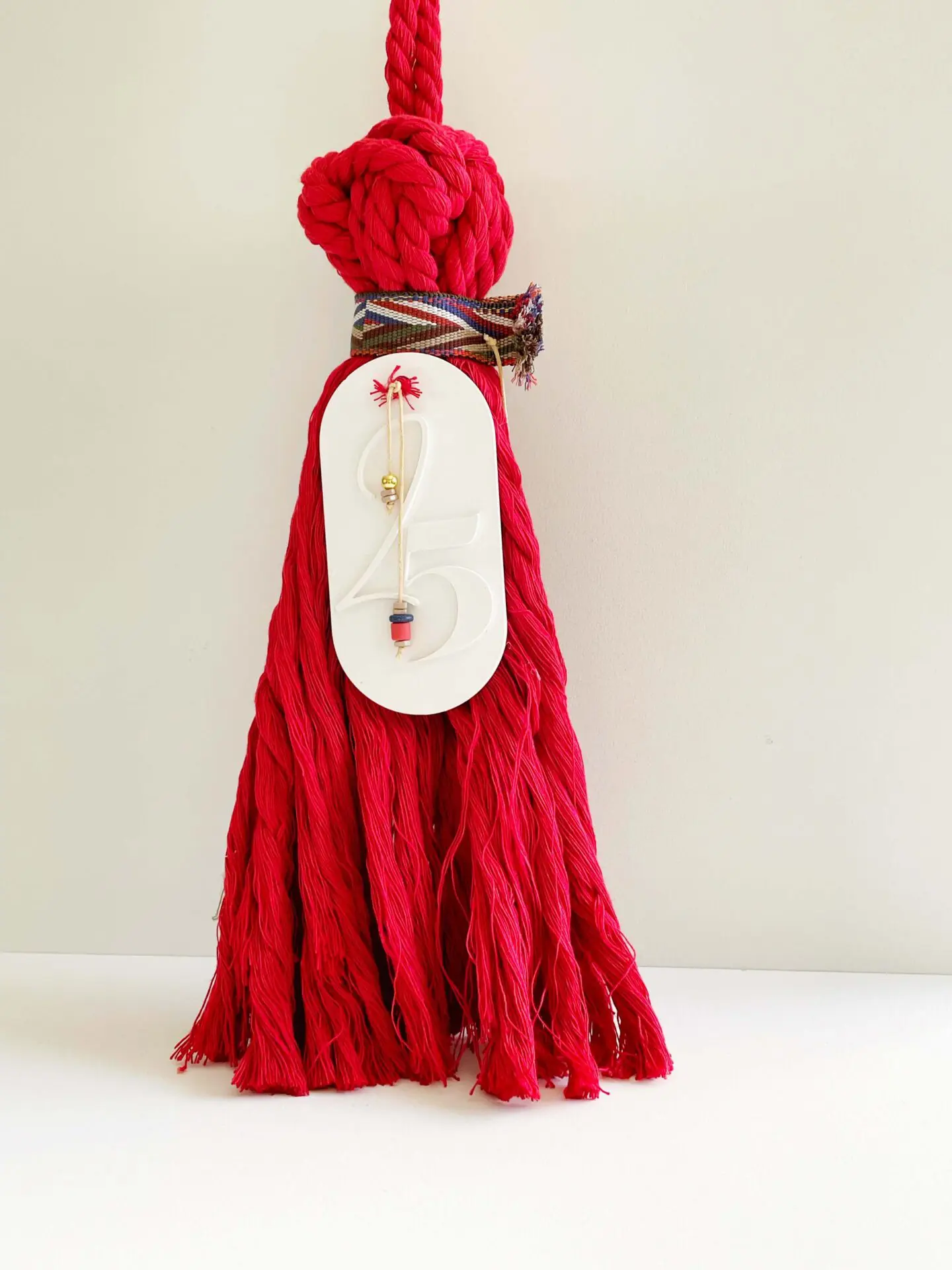 Αρωματικό Γούρι Πόρτας Tαυτότητα 25 Νήμα Κόκκινο