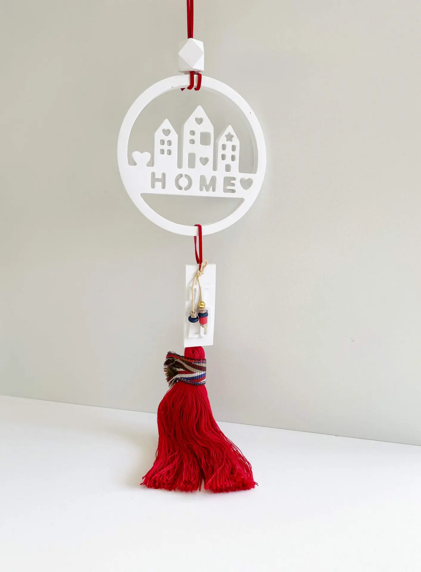 Αρωματικό Γούρι Στρογγυλό ΗΟΜΕ Νήμα Κόκκινο