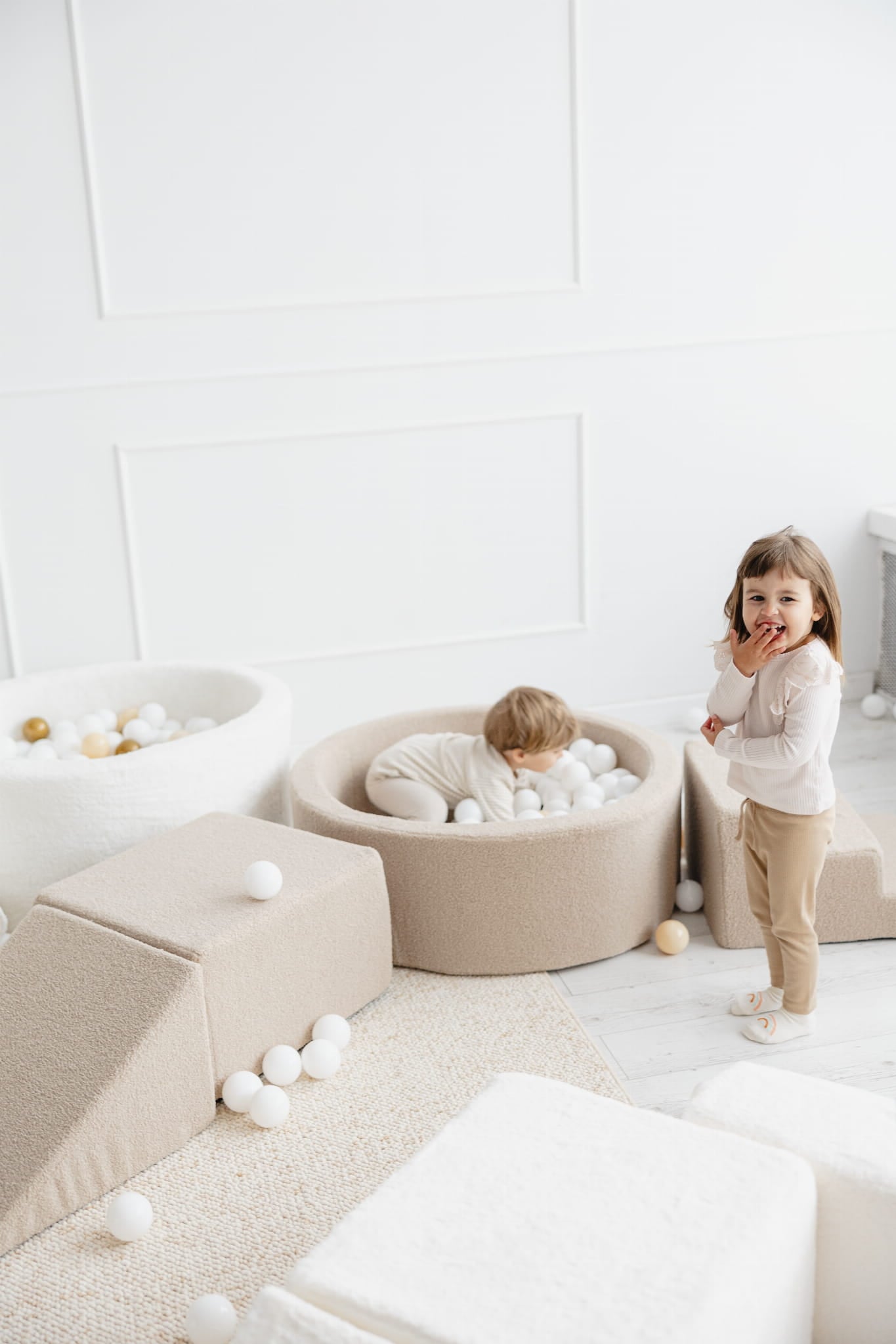 Πισίνα με μπάλες boucle beige 30*90 - Image 3