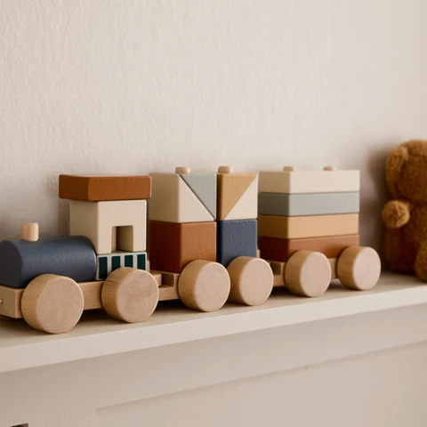 KIDS CONCEPT Ξύλινο τρενάκι με τουβλάκια ταξινόμησης - Image 3
